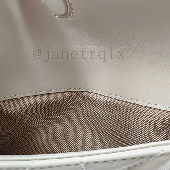 🎶🎶coach tabby shoulder bag 26 with quilting - Picture 7 of 11